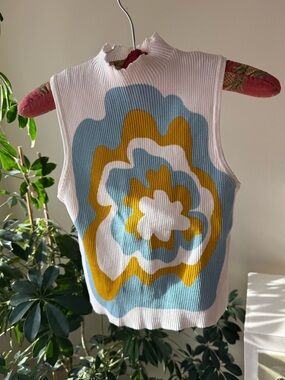 Cute swirly funky tank top